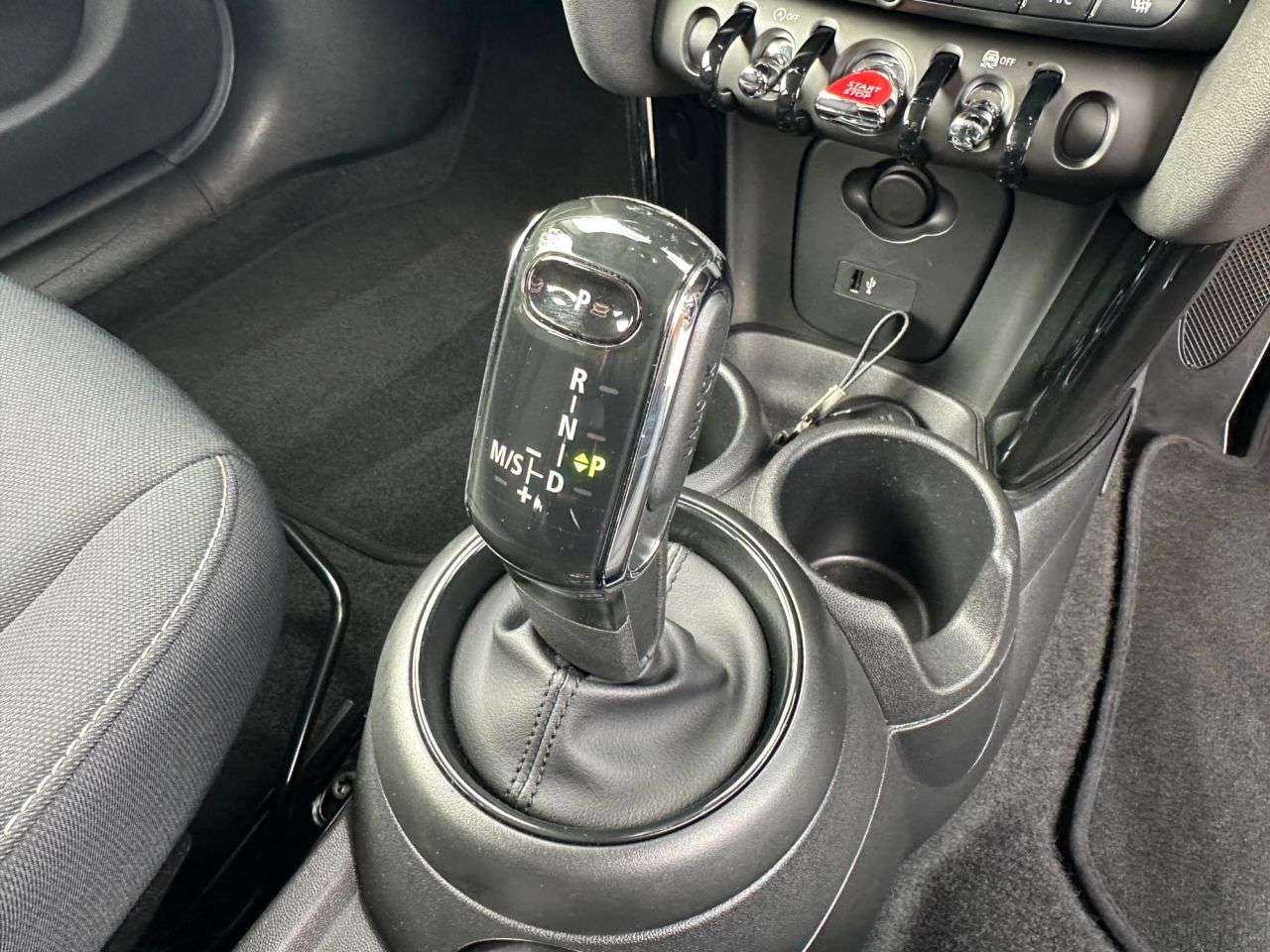 2021 MINI HATCH 2021 MINI HATCH