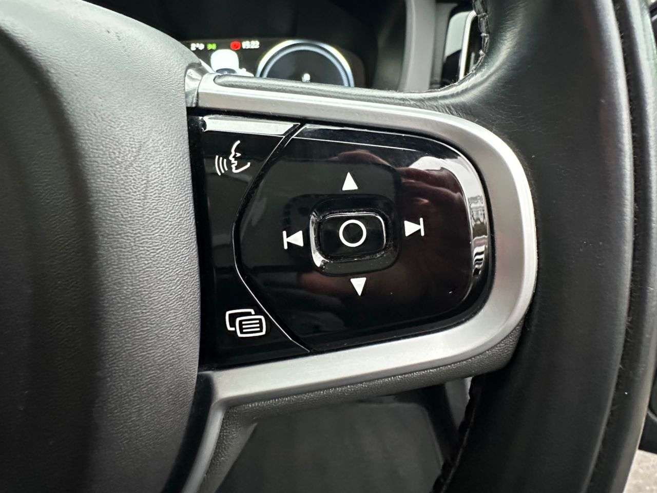 2019 VOLVO XC60 2019 VOLVO XC60