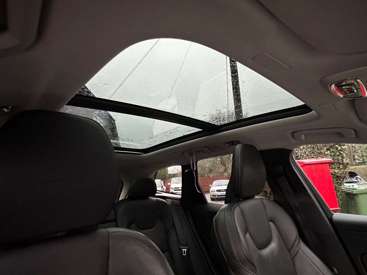 2019 VOLVO XC60 2019 VOLVO XC60