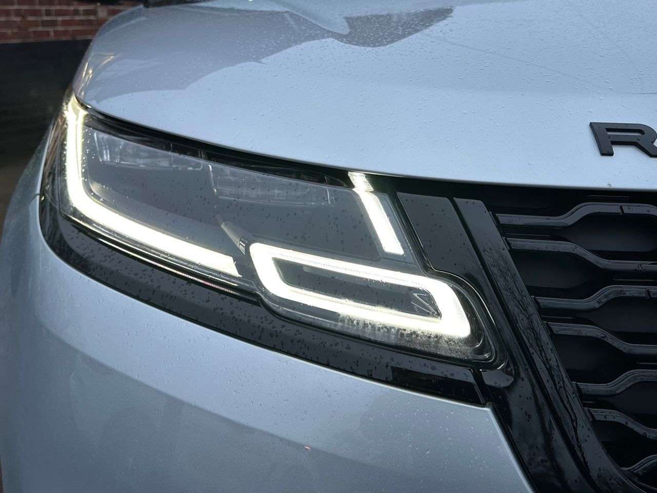 2022 LAND ROVER RANGE ROVER VELAR 2022 LAND ROVER RANGE ROVER VELAR