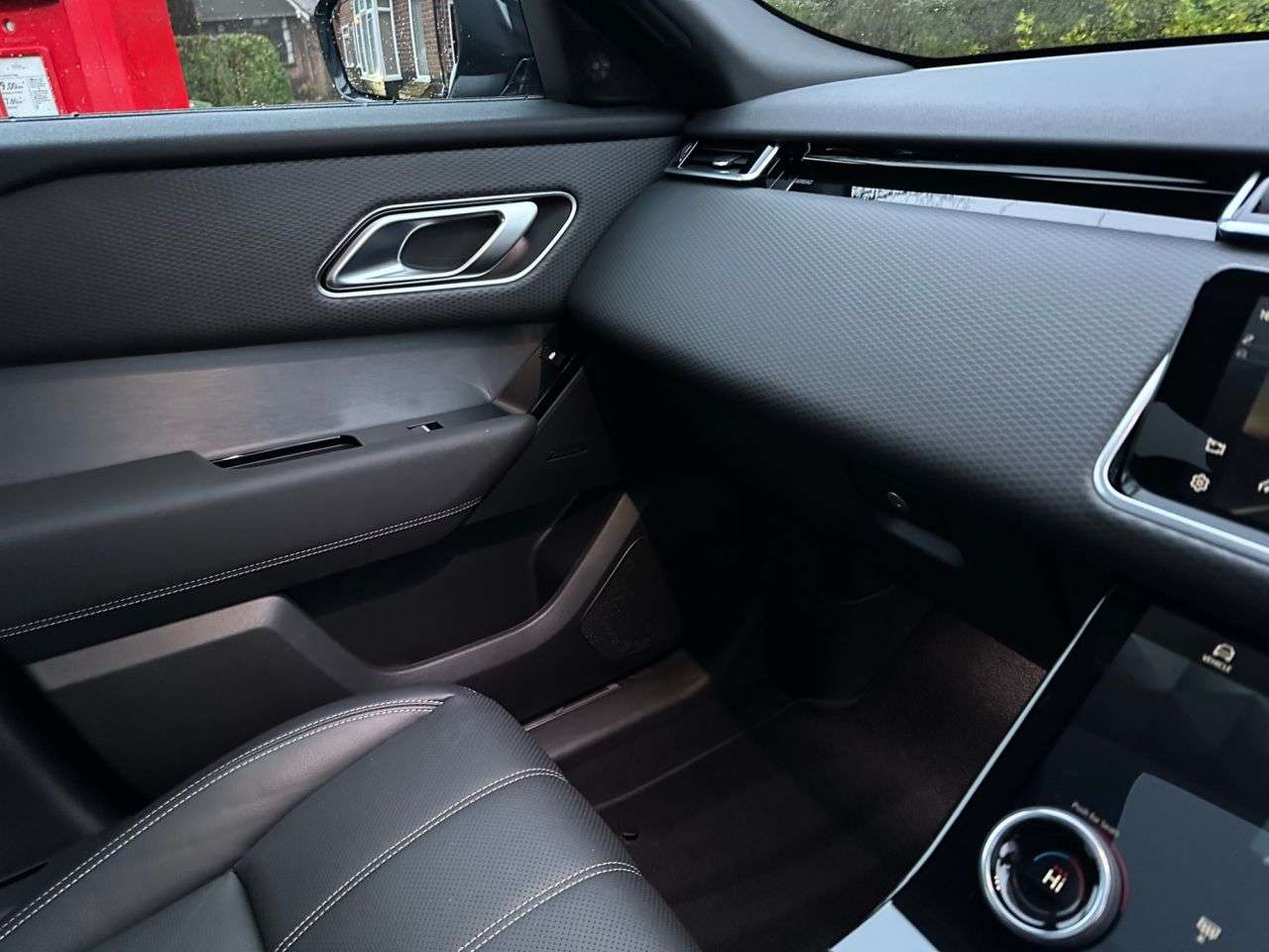 2022 LAND ROVER RANGE ROVER VELAR 2022 LAND ROVER RANGE ROVER VELAR