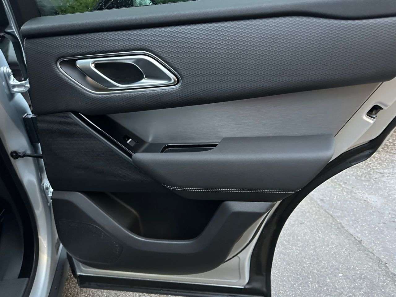 2022 LAND ROVER RANGE ROVER VELAR 2022 LAND ROVER RANGE ROVER VELAR