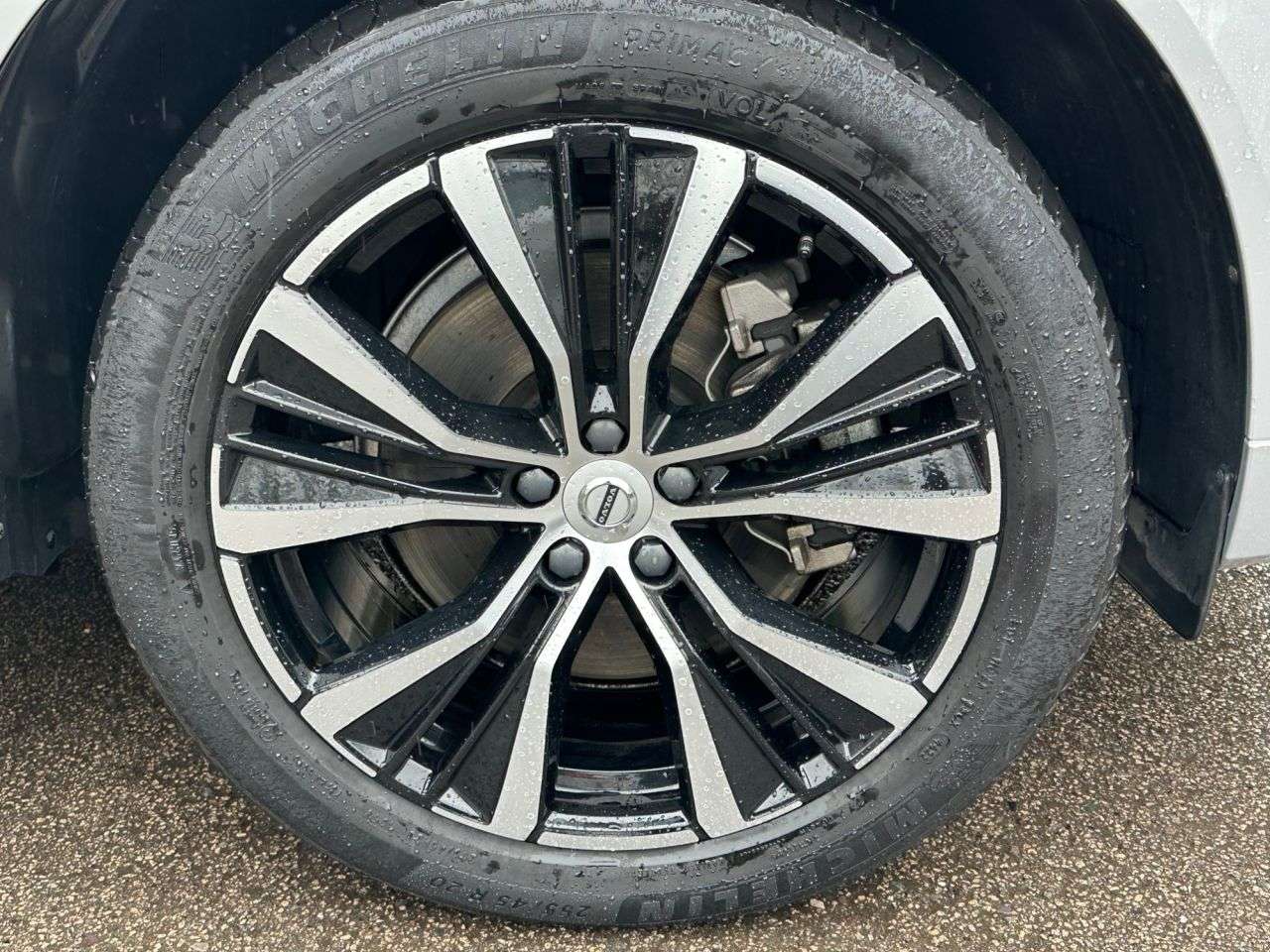 2023 VOLVO XC60 2023 VOLVO XC60