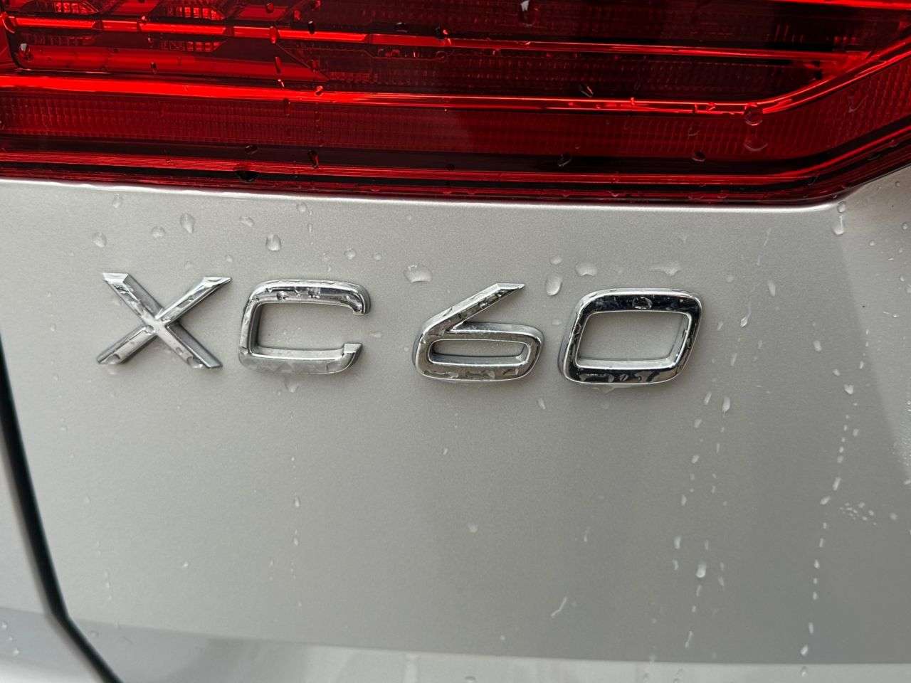 2023 VOLVO XC60 2023 VOLVO XC60