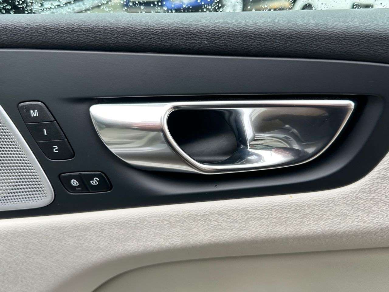 2023 VOLVO XC60 2023 VOLVO XC60