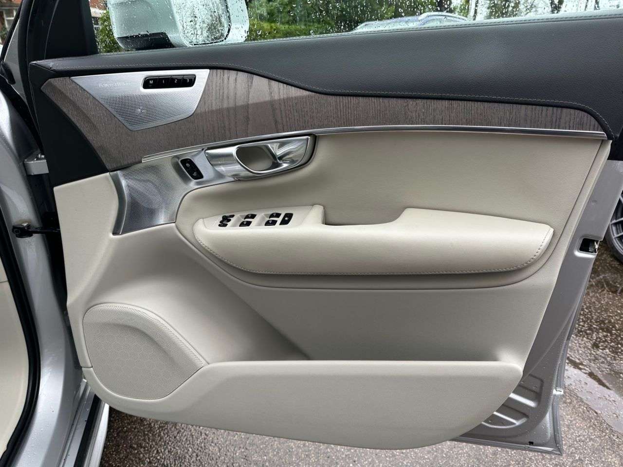 2022 VOLVO XC90 2022 VOLVO XC90