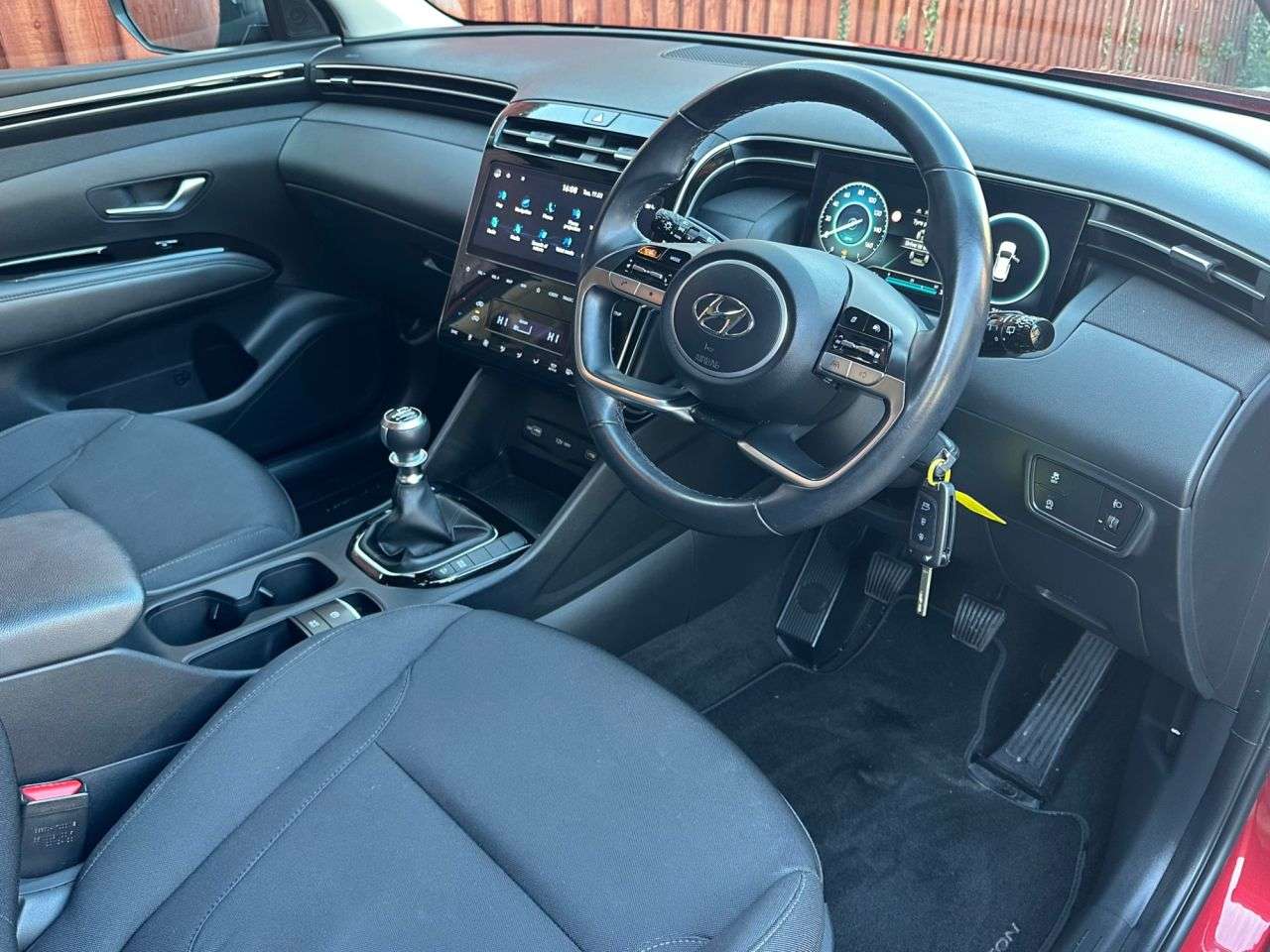 A 2021 HYUNDAI TUCSON 1.6 T-GDi SE Connect SUV 5dr Petrol Manual Euro 6 (s/s) (150 ps) A 2021 HYUNDAI TUCSON 1.6 T-GDi SE Connect SUV 5dr Petrol Manual Euro 6 (s/s) (150 ps)