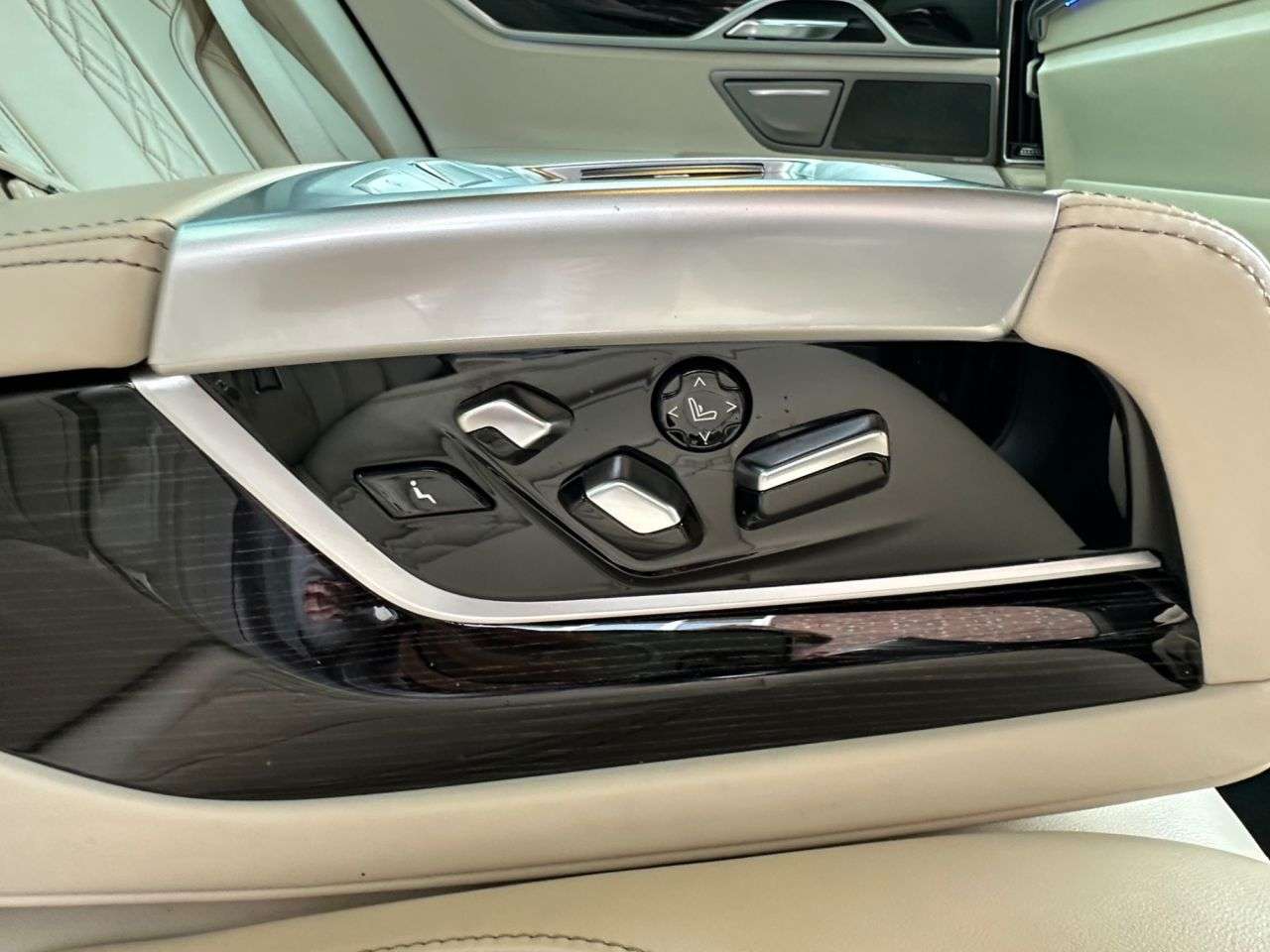 2018 BMW 7 SERIES 2018 BMW 7 SERIES