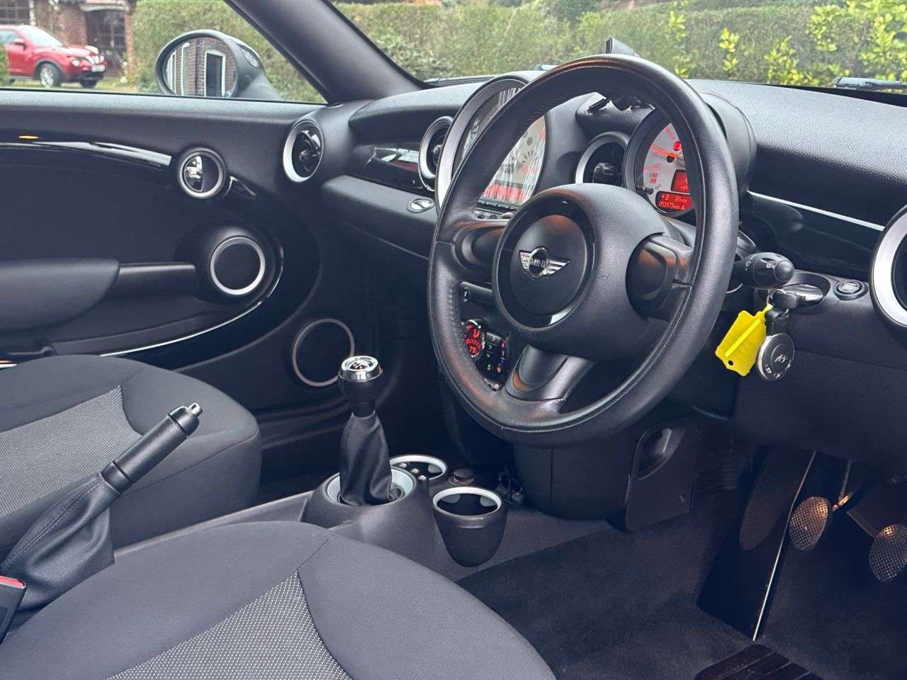 A 2013 MINI COUPE 1.6 Cooper Coupe 2dr Petrol Manual Euro 6 (s/s) (122 ps) A 2013 MINI COUPE 1.6 Cooper Coupe 2dr Petrol Manual Euro 6 (s/s) (122 ps)