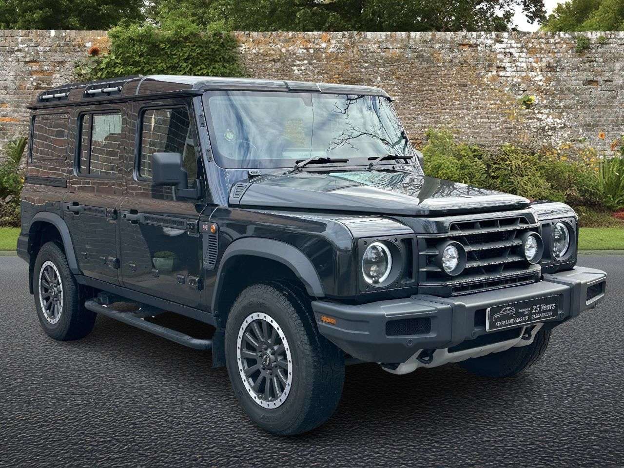 A 2023 INEOS GRENADIER 3.0P Station Wagon 6dr Petrol Auto 4WD Euro 6 (s/s) (5Seat) (286 ps) A 2023 INEOS GRENADIER 3.0P Station Wagon 6dr Petrol Auto 4WD Euro 6 (s/s) (5Seat) (286 ps)