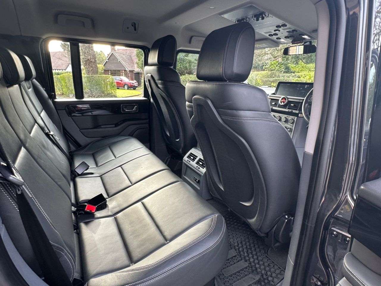 2023 INEOS GRENADIER 2023 INEOS GRENADIER