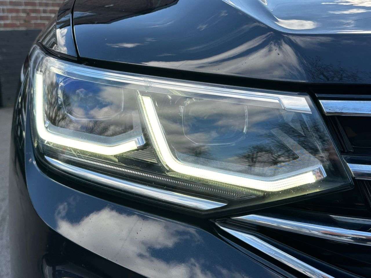 2021 VOLKSWAGEN TIGUAN 2021 VOLKSWAGEN TIGUAN