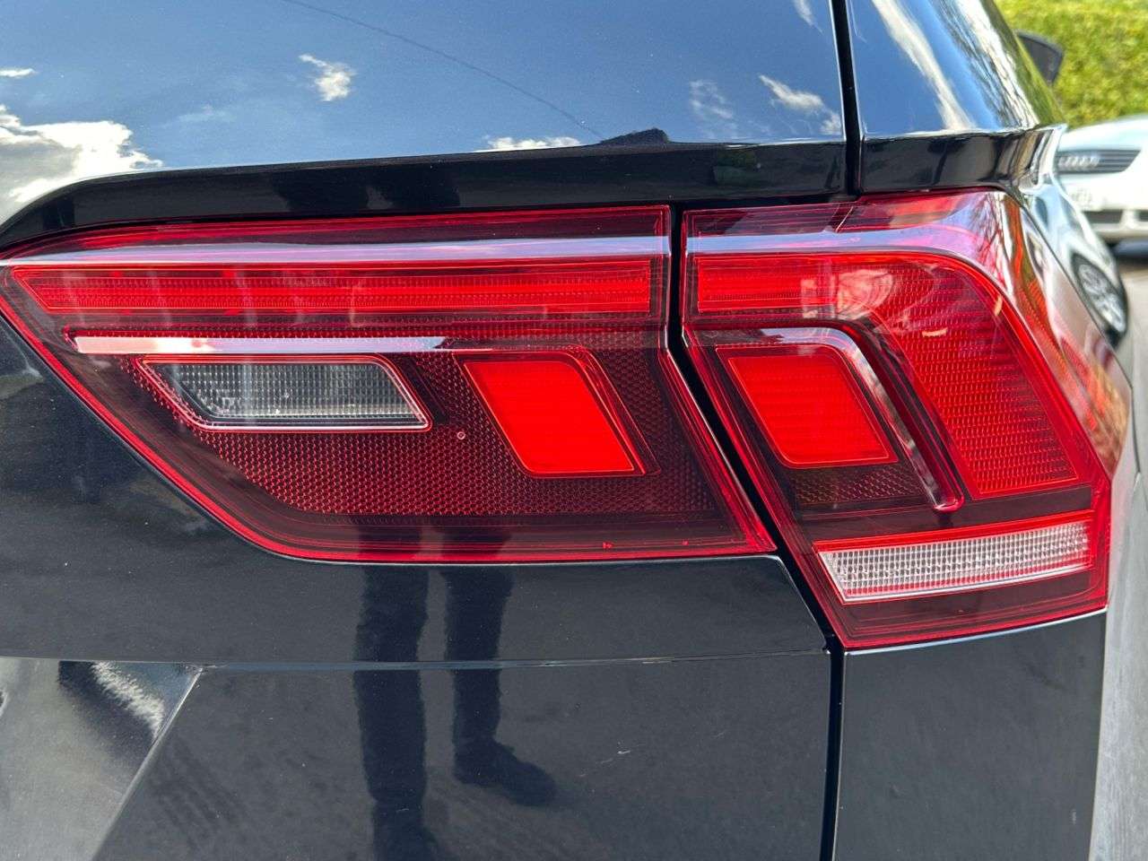 2021 VOLKSWAGEN TIGUAN 2021 VOLKSWAGEN TIGUAN