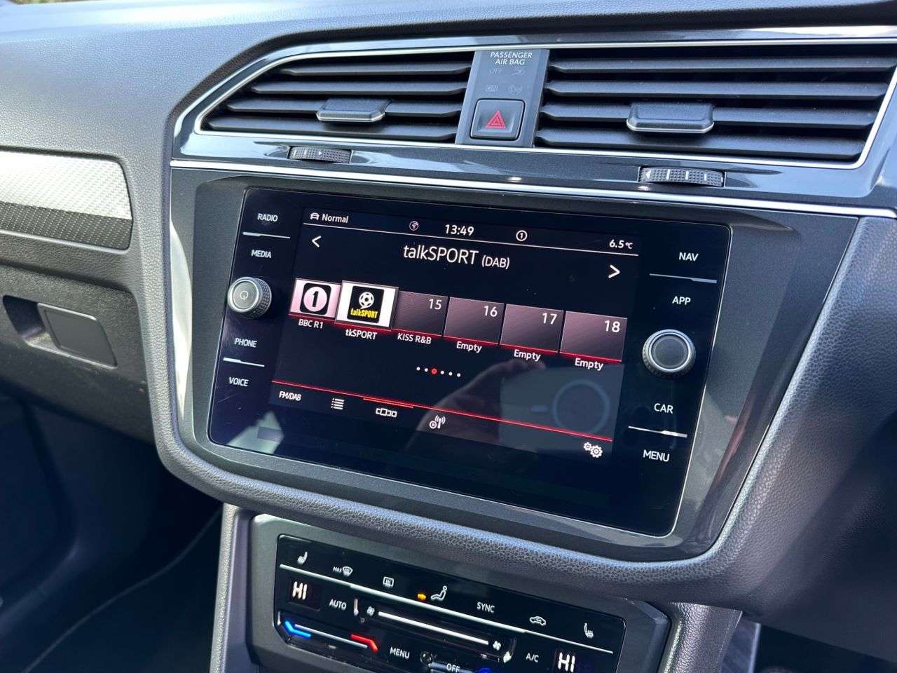 2021 VOLKSWAGEN TIGUAN 2021 VOLKSWAGEN TIGUAN