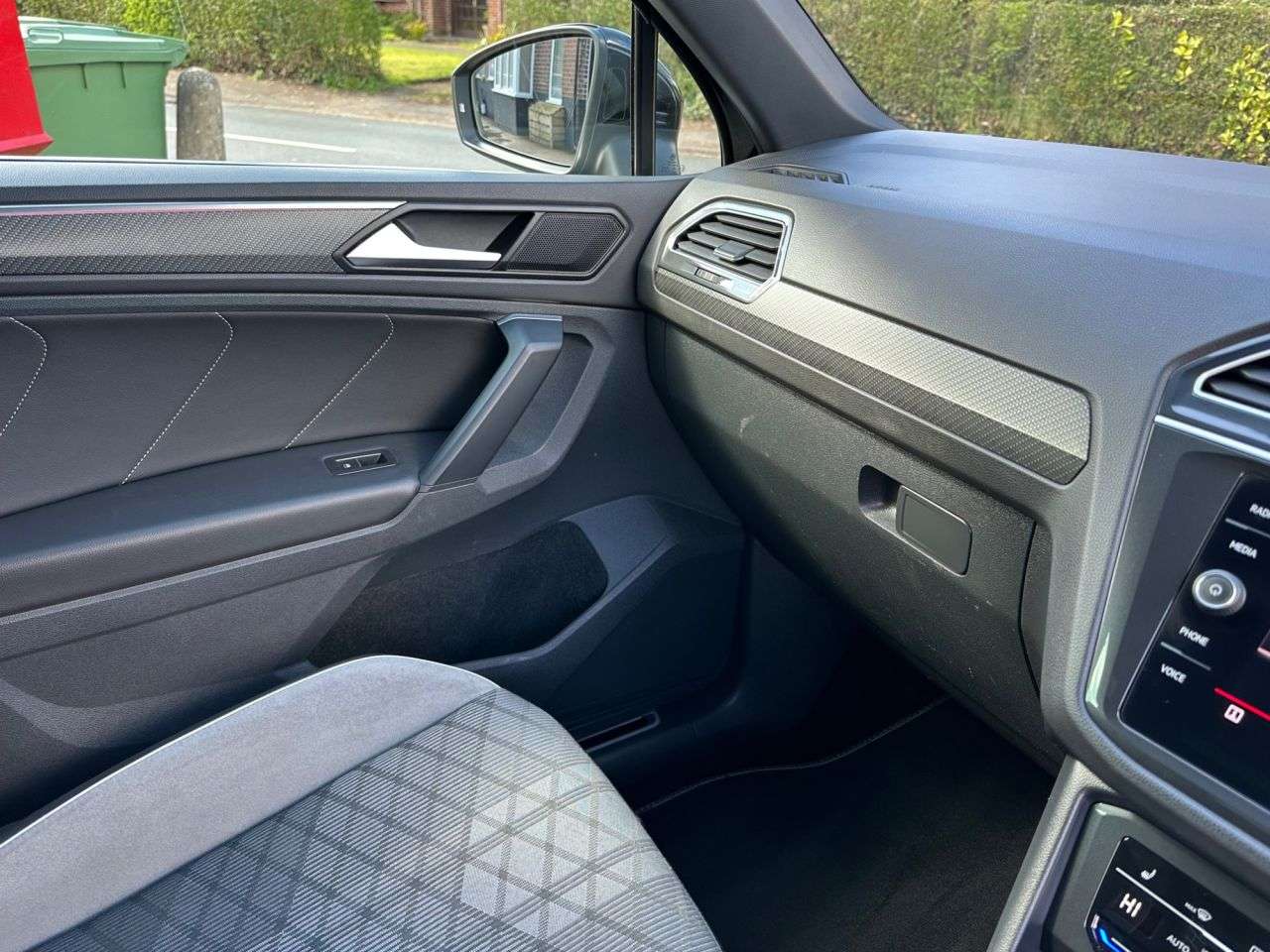 2021 VOLKSWAGEN TIGUAN 2021 VOLKSWAGEN TIGUAN