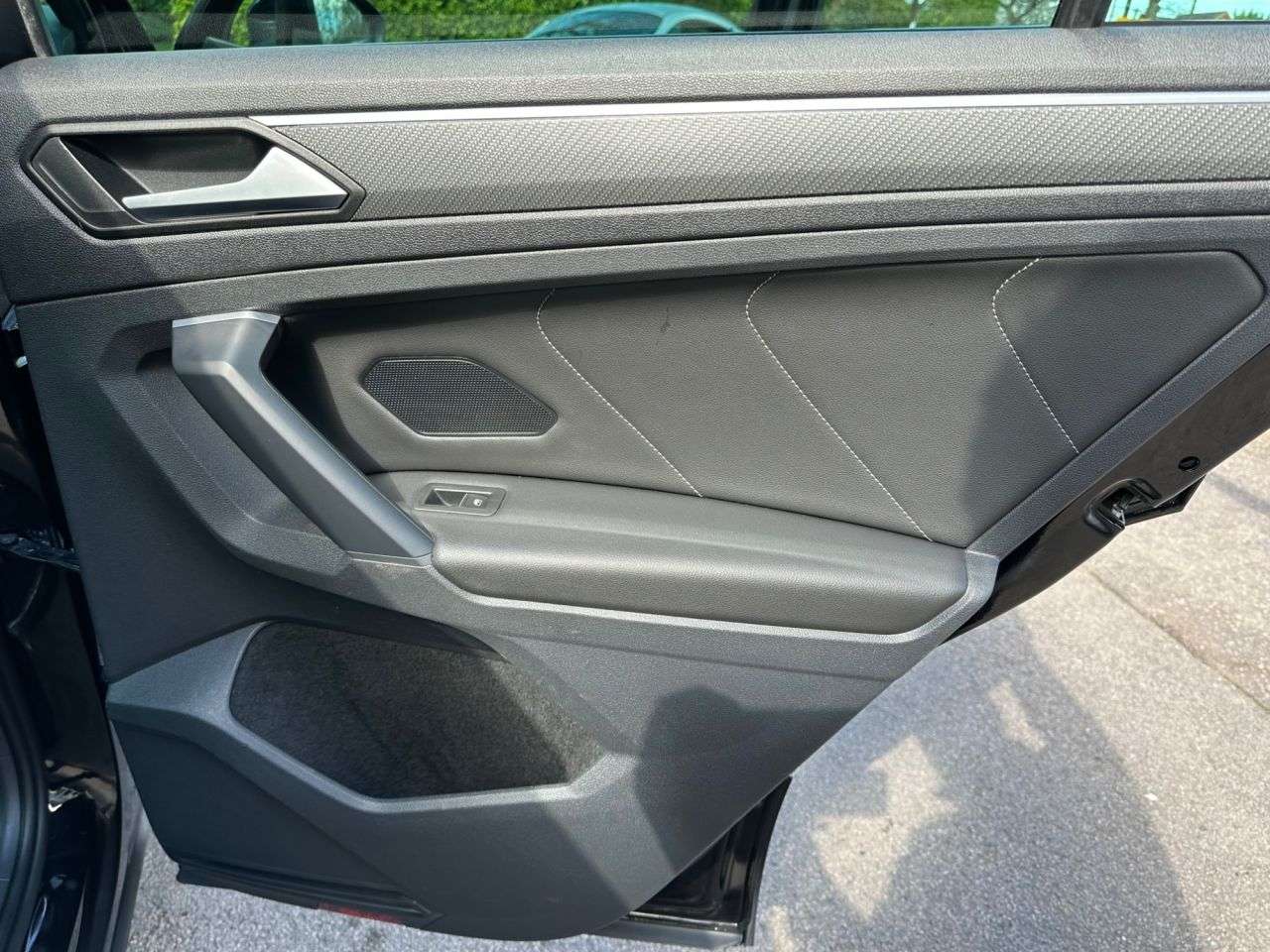 2021 VOLKSWAGEN TIGUAN 2021 VOLKSWAGEN TIGUAN