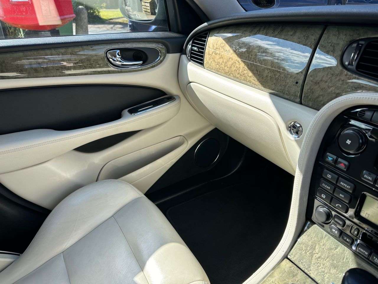 2004 JAGUAR XJ 2004 JAGUAR XJ