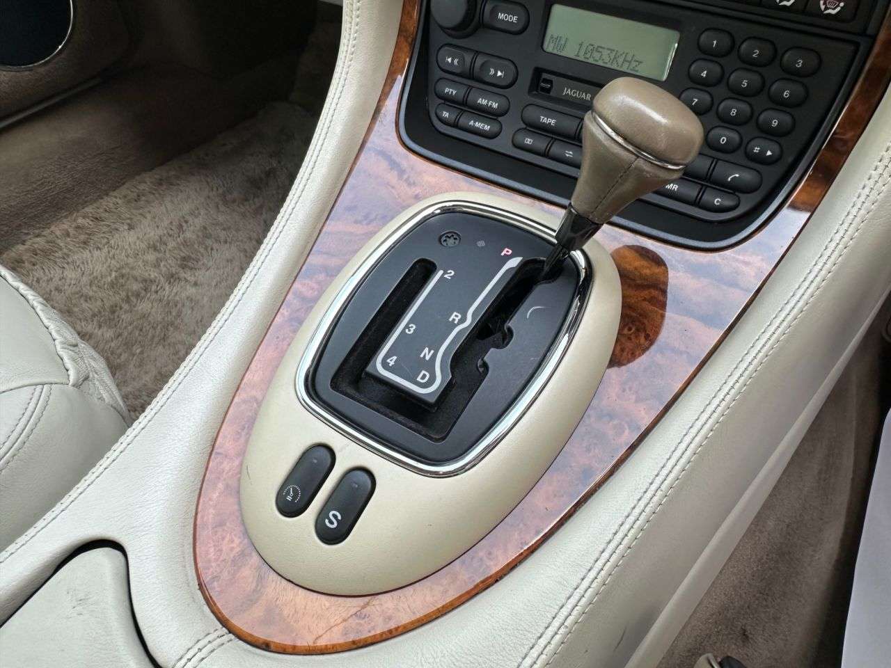 1997 DAIMLER SOVEREIGN 1997 DAIMLER SOVEREIGN