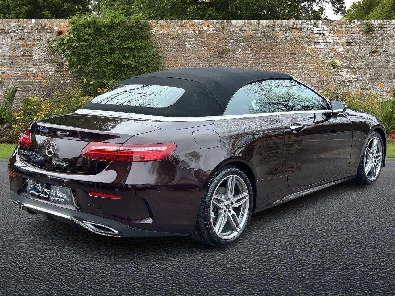 A 2018 MERCEDES-BENZ E-CLASS 2.0 E220d AMG Line (Premium) Cabriolet 2dr Diesel G-Tronic+ Euro 6 (s/s) (1 A 2018 MERCEDES-BENZ E-CLASS 2.0 E220d AMG Line (Premium) Cabriolet 2dr Diesel G-Tronic+ Euro 6 (s/s) (1