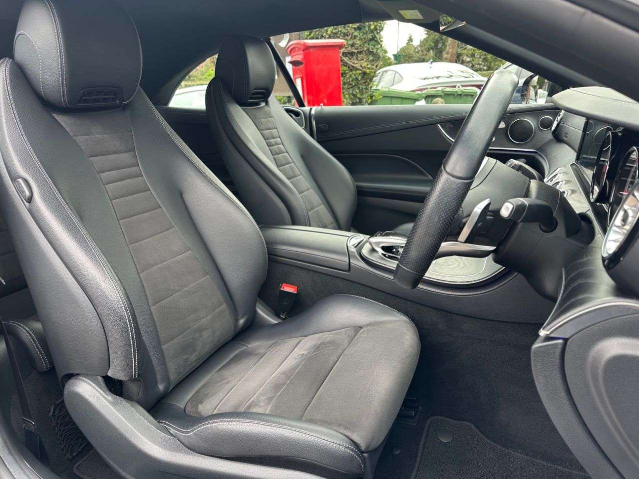 A 2018 MERCEDES-BENZ E-CLASS 2.0 E220d AMG Line (Premium) Cabriolet 2dr Diesel G-Tronic+ Euro 6 (s/s) (1 A 2018 MERCEDES-BENZ E-CLASS 2.0 E220d AMG Line (Premium) Cabriolet 2dr Diesel G-Tronic+ Euro 6 (s/s) (1