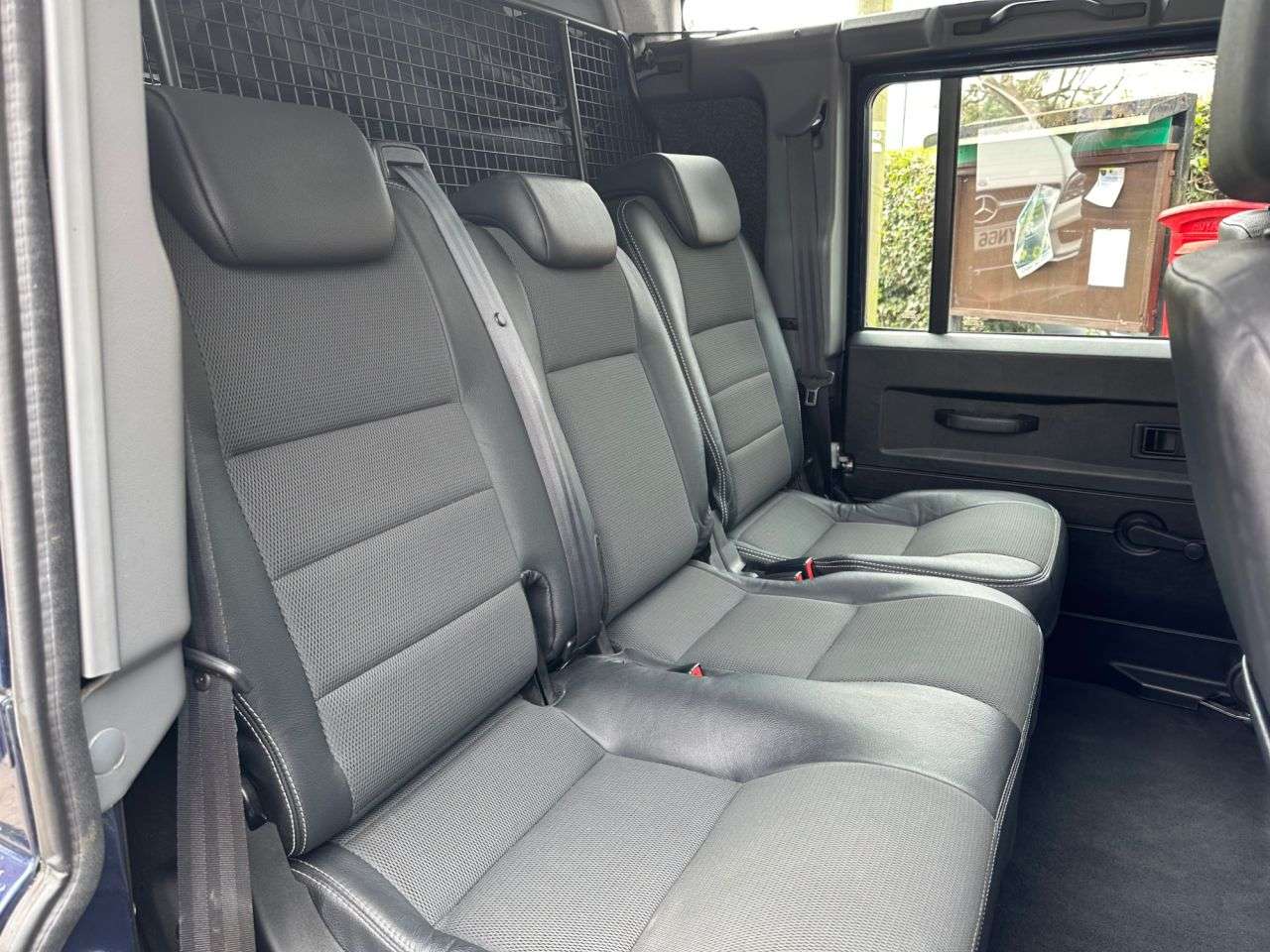 2012 LAND ROVER DEFENDER 2012 LAND ROVER DEFENDER