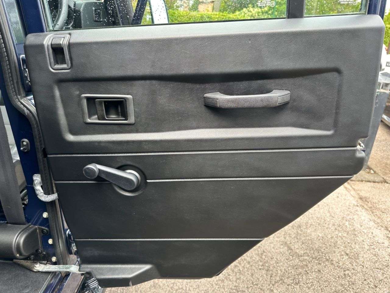 2012 LAND ROVER DEFENDER 2012 LAND ROVER DEFENDER
