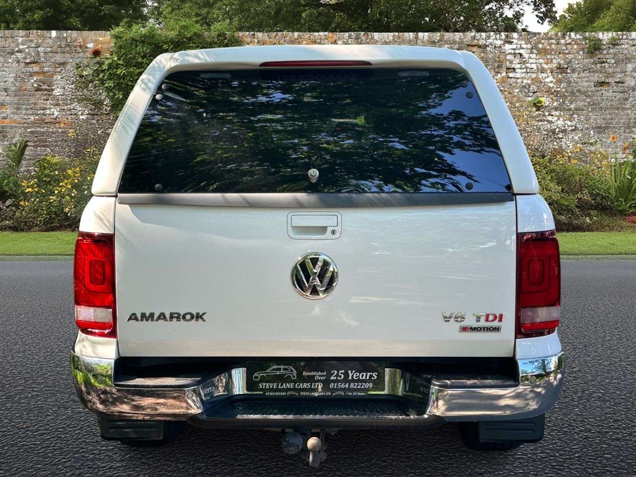 A 2018 VOLKSWAGEN AMAROK 3.0 TDI V6 BlueMotion Tech Highline Pickup Double Cab 4dr Diesel Auto 4Moti A 2018 VOLKSWAGEN AMAROK 3.0 TDI V6 BlueMotion Tech Highline Pickup Double Cab 4dr Diesel Auto 4Moti