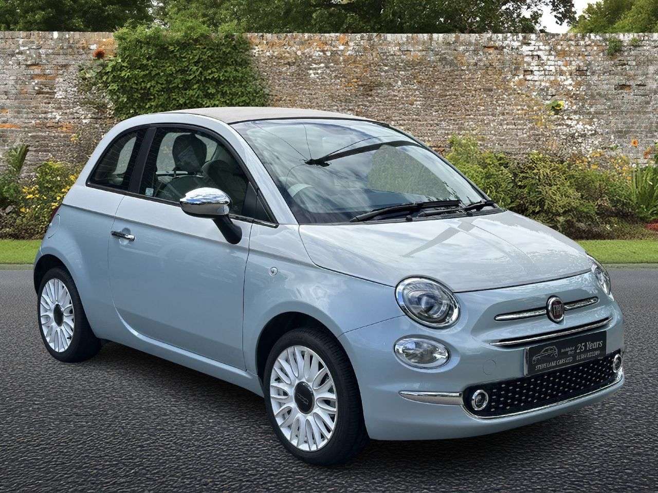 A 2024 FIAT 500C 1.0 MHEV Collezione 1957 Convertible 2dr Petrol Manual Euro 6 (s/s) (70 bhp A 2024 FIAT 500C 1.0 MHEV Collezione 1957 Convertible 2dr Petrol Manual Euro 6 (s/s) (70 bhp