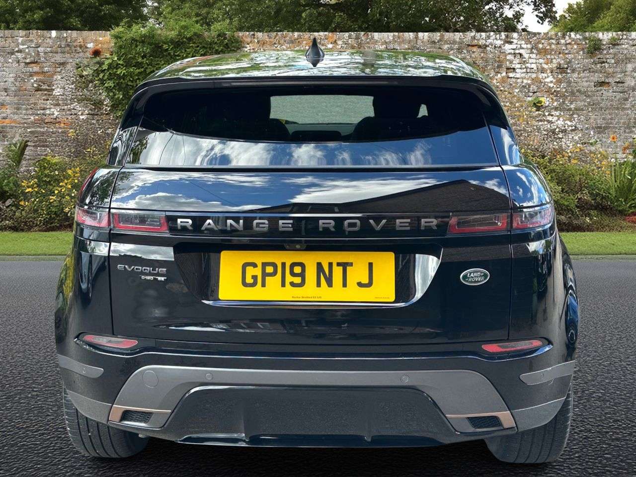 2019 LAND ROVER RANGE ROVER EVOQUE 2019 LAND ROVER RANGE ROVER EVOQUE