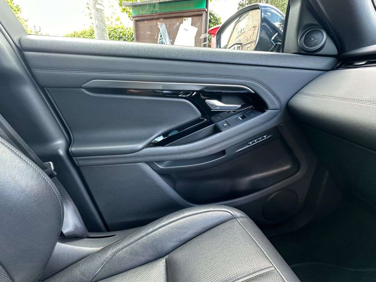2019 LAND ROVER RANGE ROVER EVOQUE 2019 LAND ROVER RANGE ROVER EVOQUE