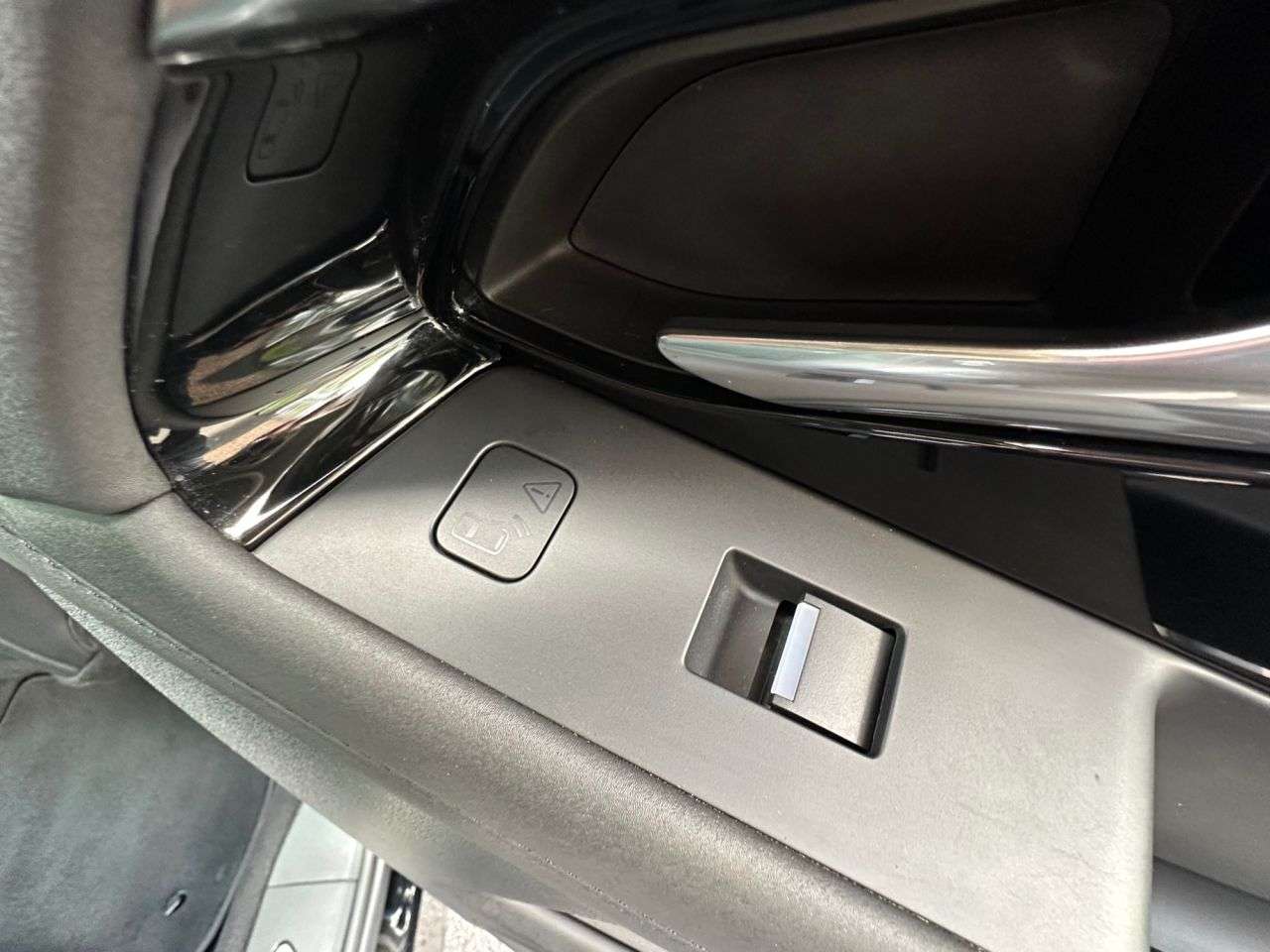 2019 LAND ROVER RANGE ROVER EVOQUE 2019 LAND ROVER RANGE ROVER EVOQUE