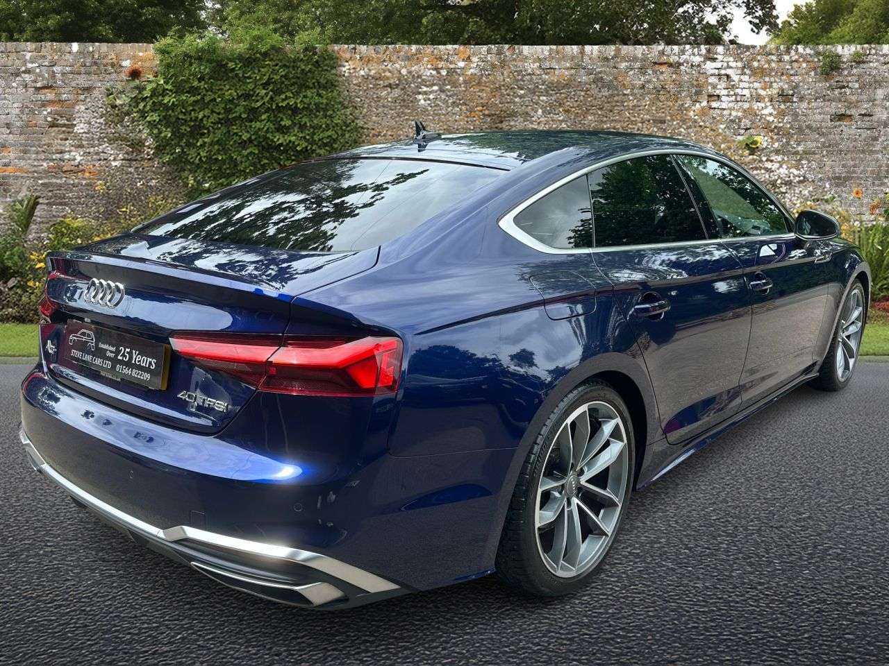 A 2021 AUDI A5 2.0 TFSI 40 S line Sportback 5dr Petrol S Tronic Euro 6 (s/s) (204 ps) A 2021 AUDI A5 2.0 TFSI 40 S line Sportback 5dr Petrol S Tronic Euro 6 (s/s) (204 ps)