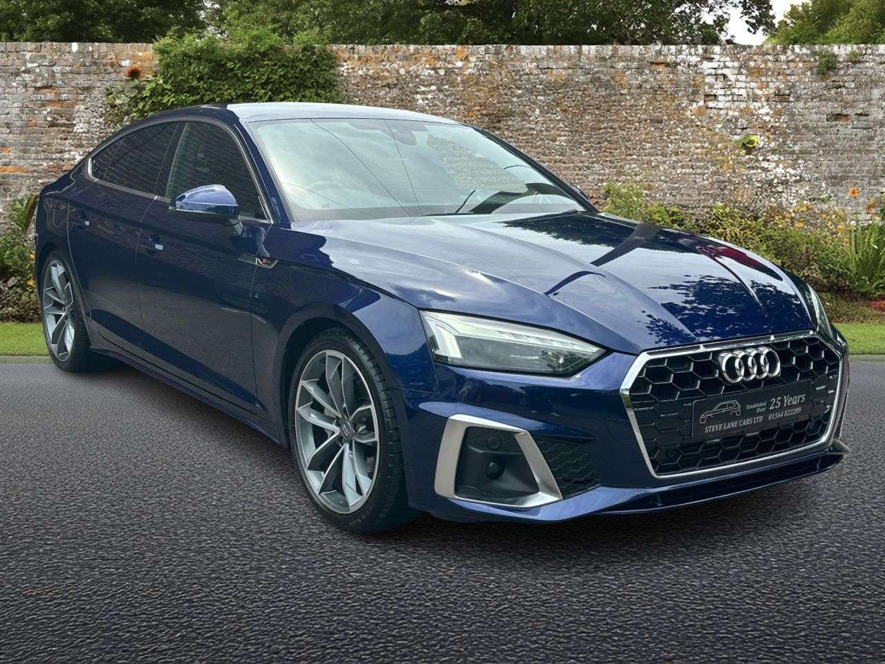 A 2021 AUDI A5 2.0 TFSI 40 S line Sportback 5dr Petrol S Tronic Euro 6 (s/s) (204 ps) A 2021 AUDI A5 2.0 TFSI 40 S line Sportback 5dr Petrol S Tronic Euro 6 (s/s) (204 ps)