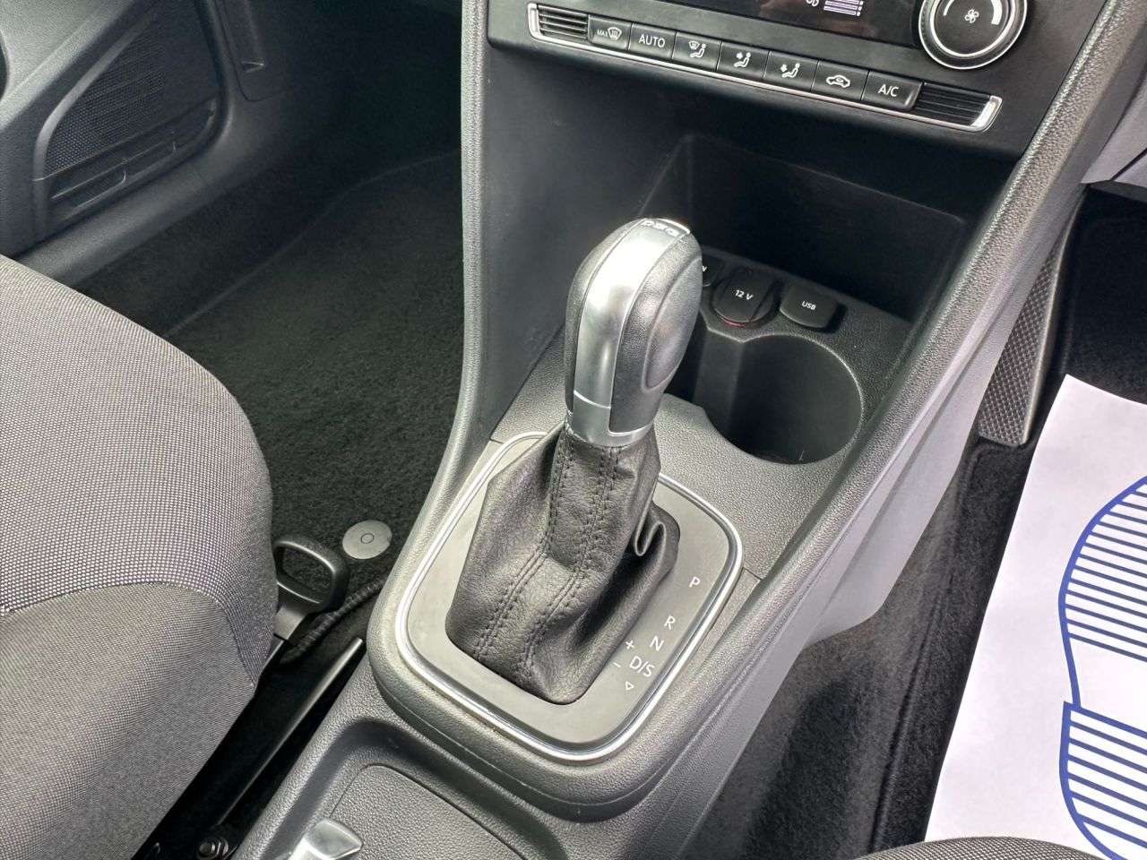 2015 VOLKSWAGEN POLO 2015 VOLKSWAGEN POLO