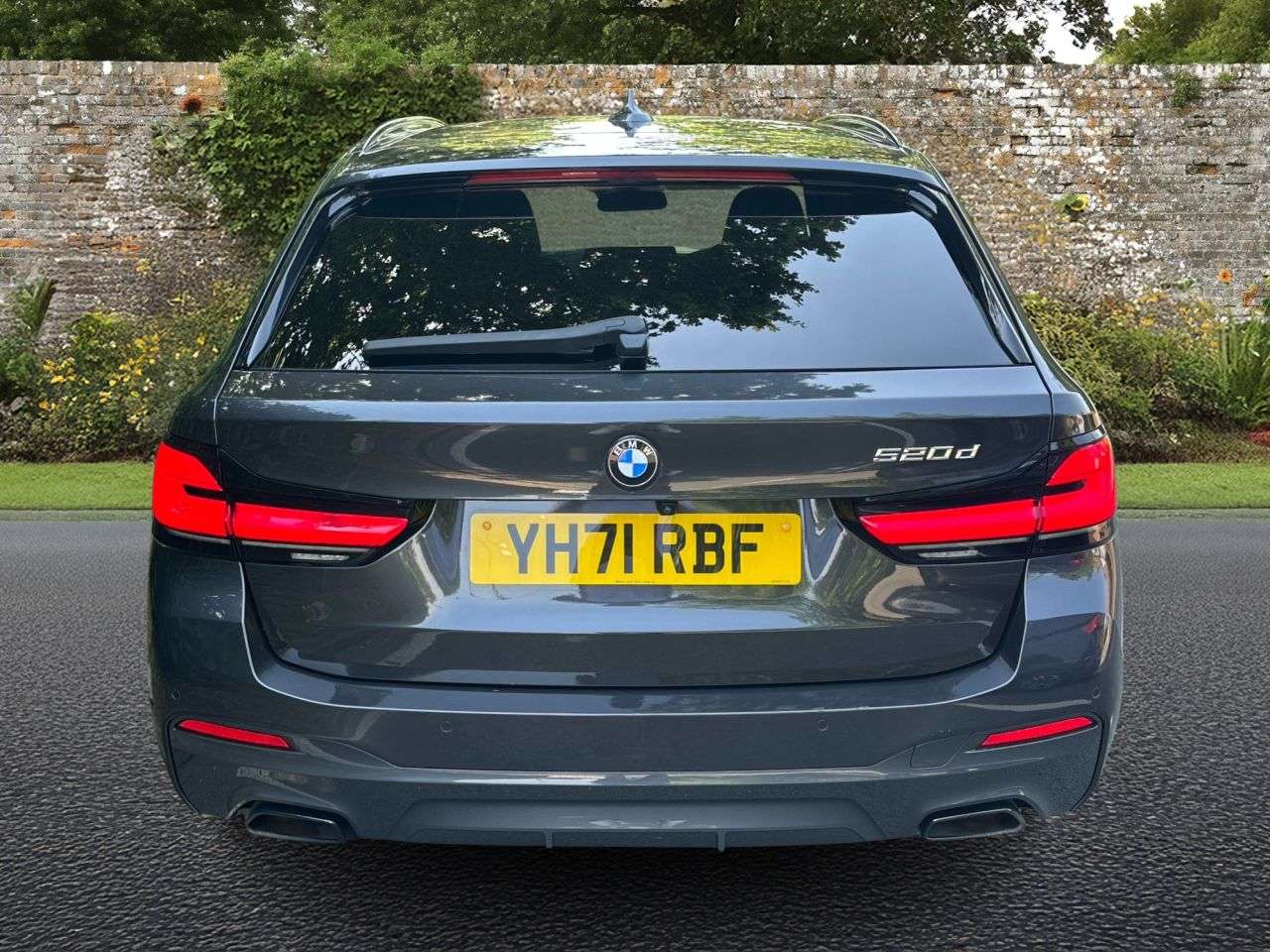 2021 BMW 5 SERIES 2021 BMW 5 SERIES