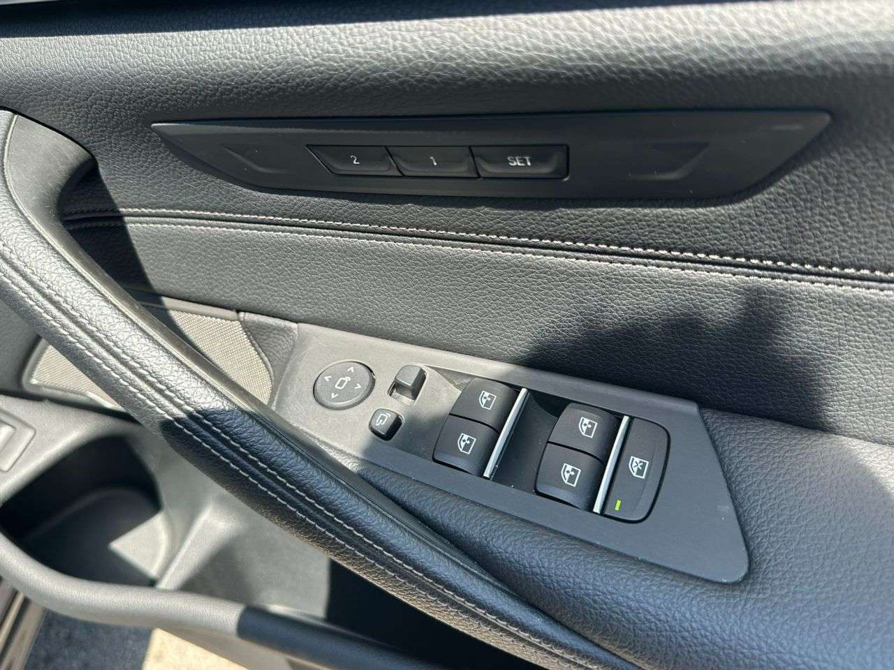 2021 BMW 5 SERIES 2021 BMW 5 SERIES
