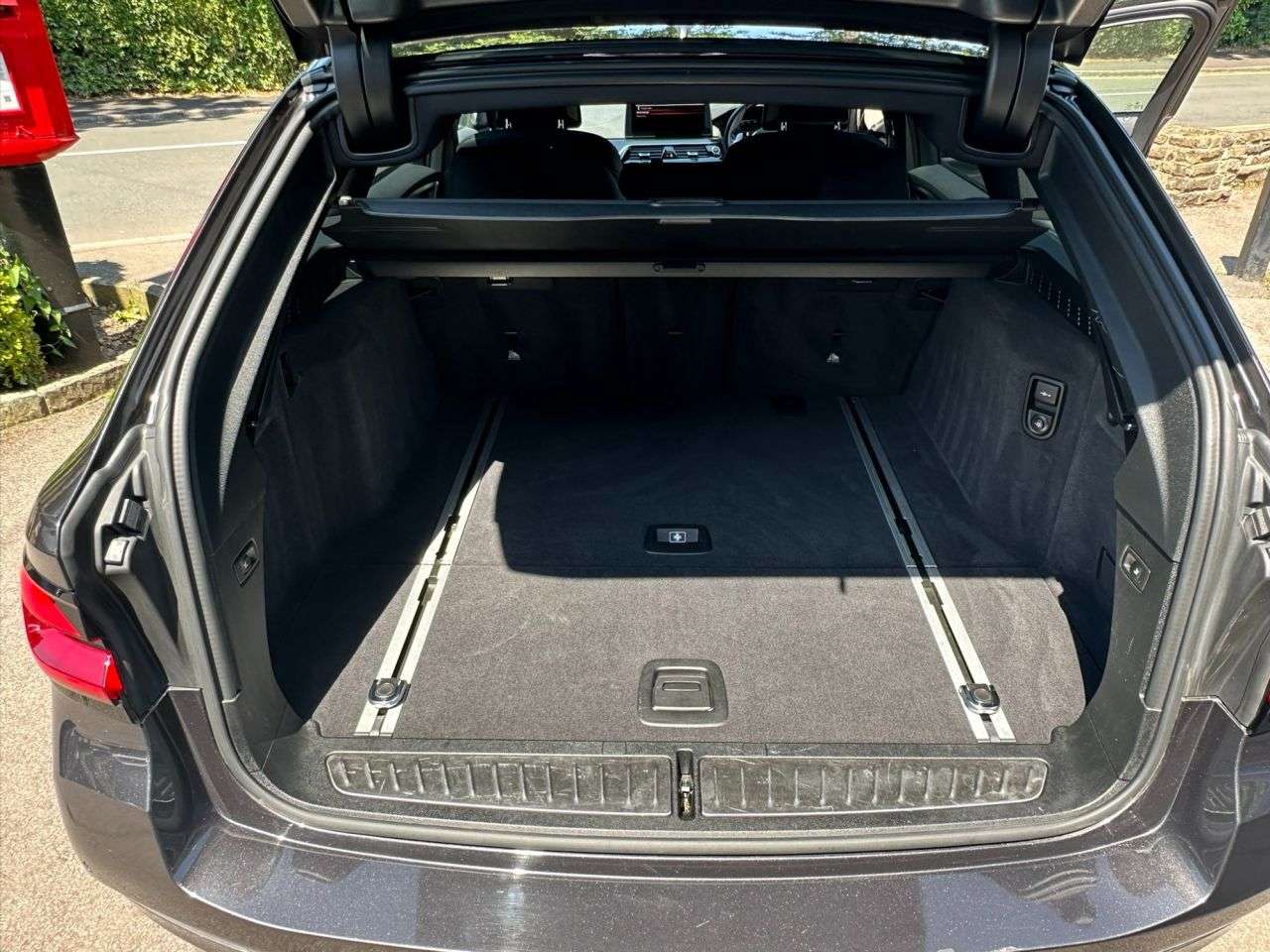 2021 BMW 5 SERIES 2021 BMW 5 SERIES
