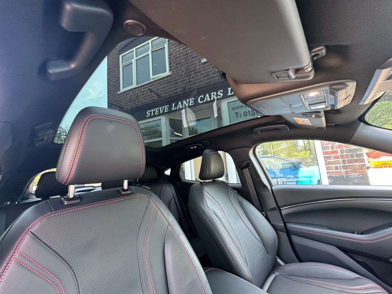 A 2023 FORD MUSTANG MACH-E Extended Range 91kWh SUV 5dr Electric Automatic AWD (351 ps) A 2023 FORD MUSTANG MACH-E Extended Range 91kWh SUV 5dr Electric Automatic AWD (351 ps)