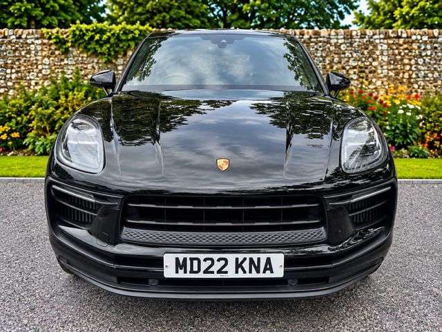 2022 PORSCHE MACAN 2022 PORSCHE MACAN