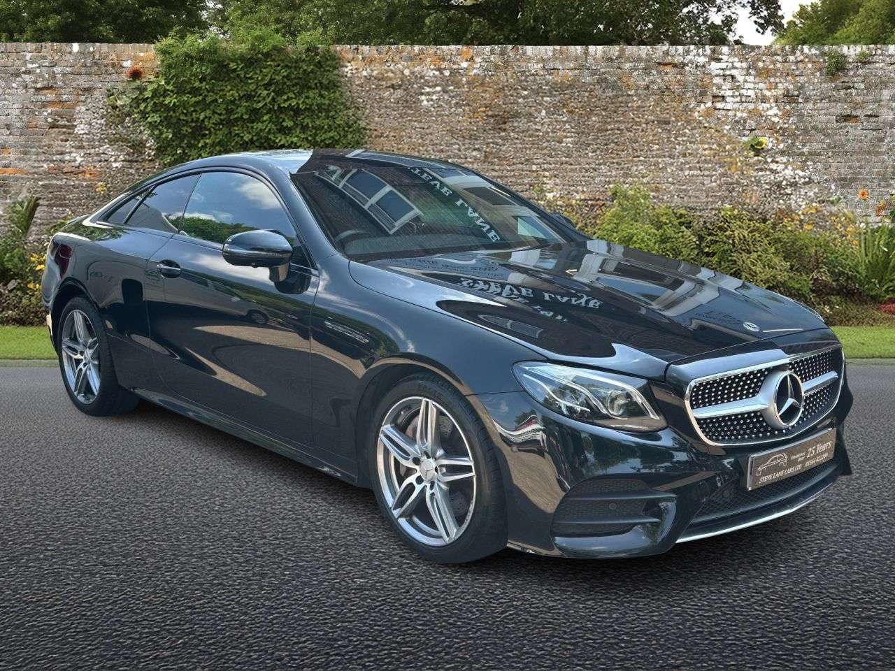 A 2020 MERCEDES-BENZ E CLASS 2.0 E350 AMG Line Coupe 2dr Petrol G-Tronic+ Euro 6 (s/s) (313 ps) Lovely C A 2020 MERCEDES-BENZ E CLASS 2.0 E350 AMG Line Coupe 2dr Petrol G-Tronic+ Euro 6 (s/s) (313 ps) Lovely C