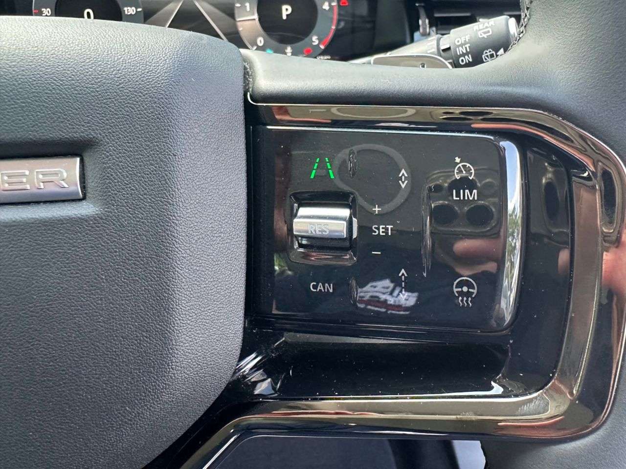 2024 LAND ROVER RANGE ROVER EVOQUE 2024 LAND ROVER RANGE ROVER EVOQUE
