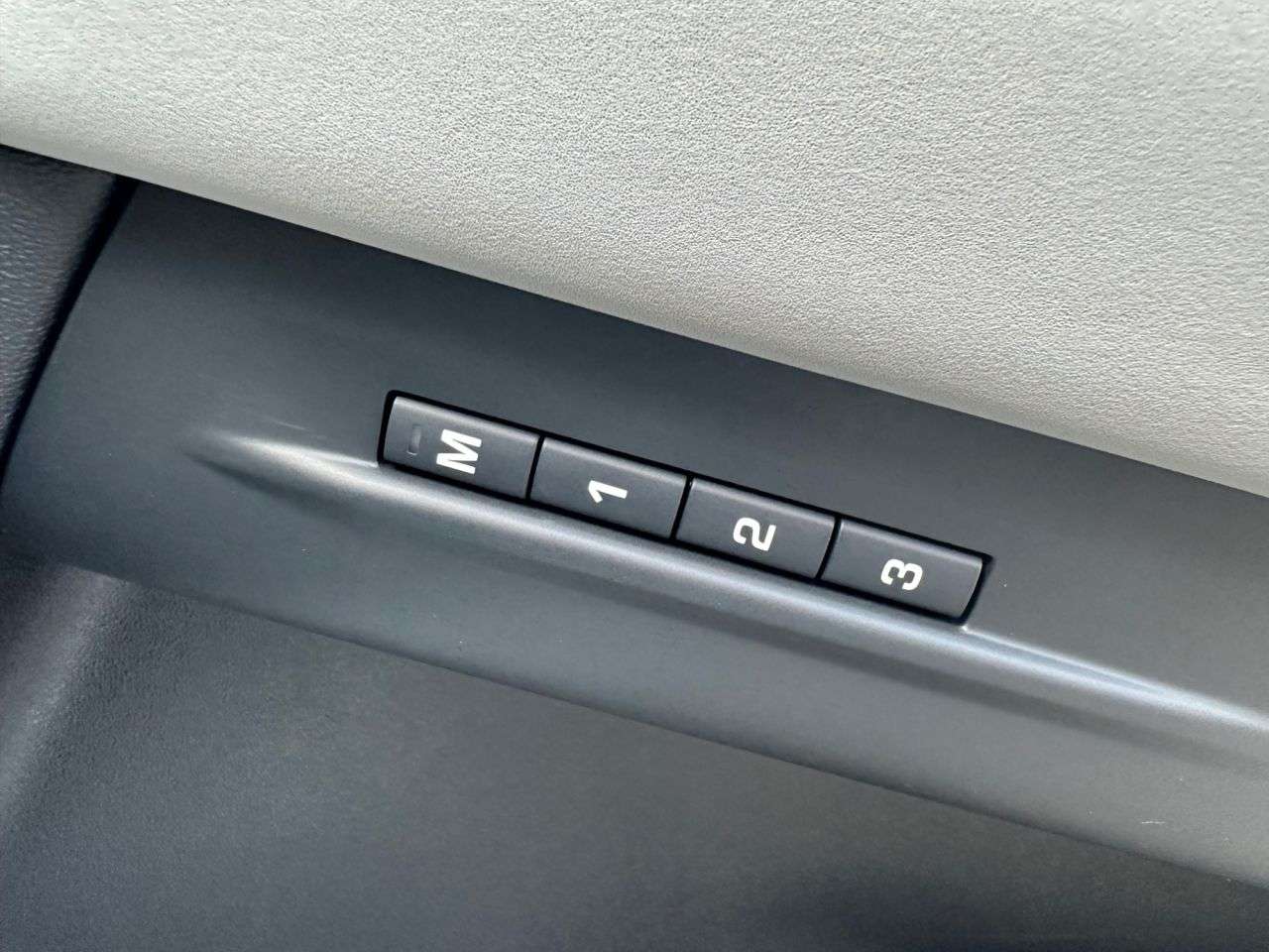 2024 LAND ROVER RANGE ROVER EVOQUE 2024 LAND ROVER RANGE ROVER EVOQUE