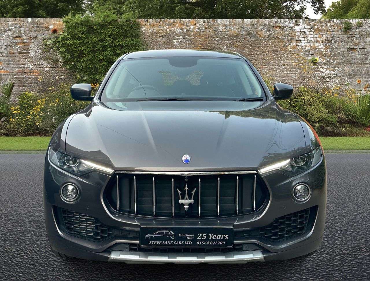 2017 MASERATI LEVANTE 2017 MASERATI LEVANTE