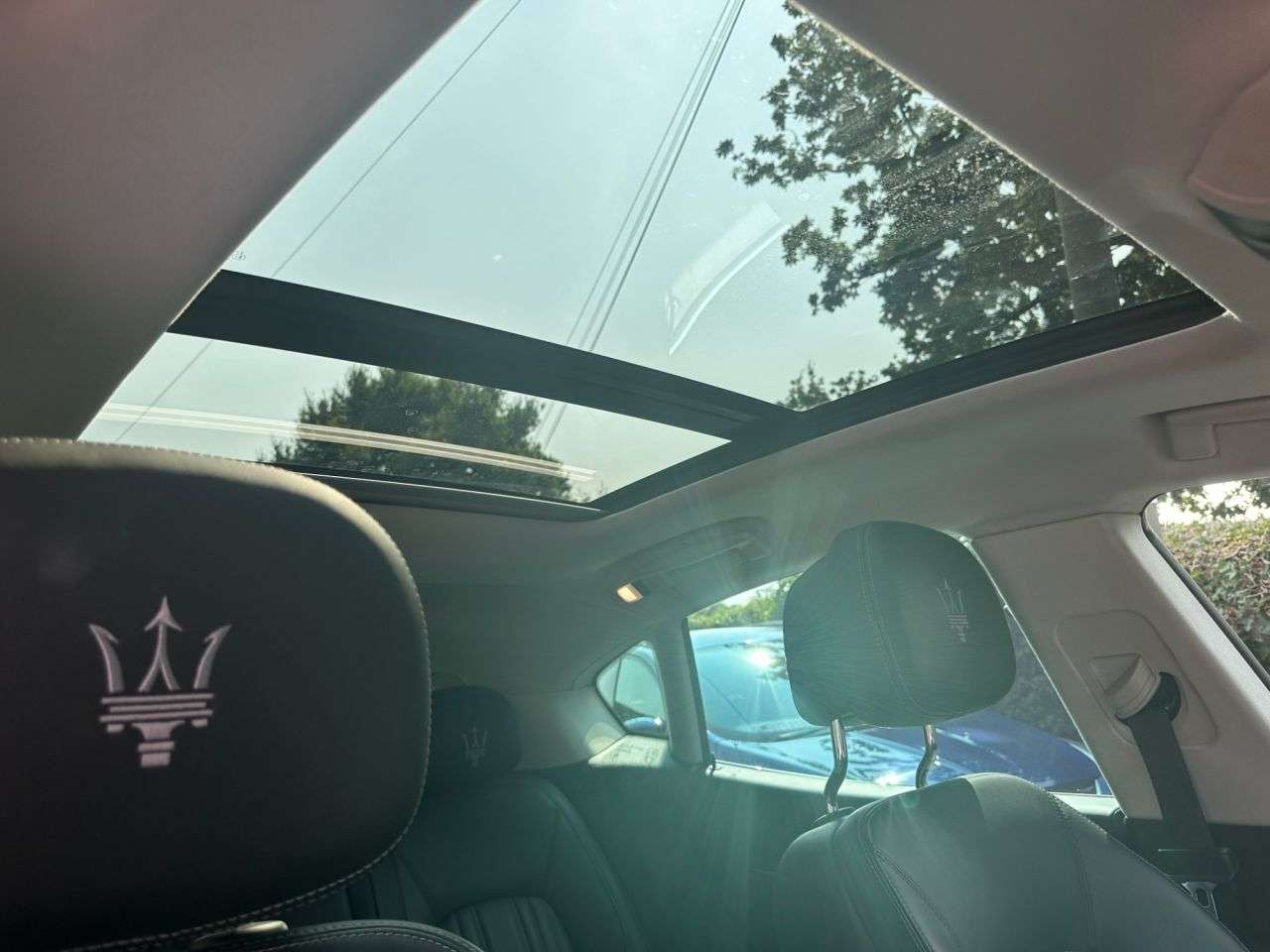 2017 MASERATI LEVANTE 2017 MASERATI LEVANTE