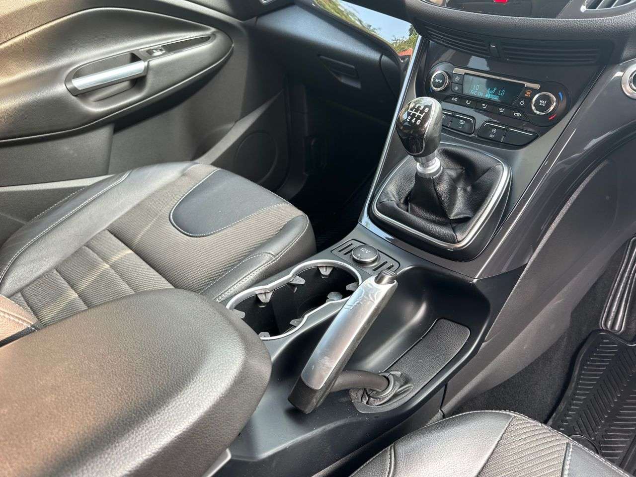 2015 FORD KUGA 2015 FORD KUGA