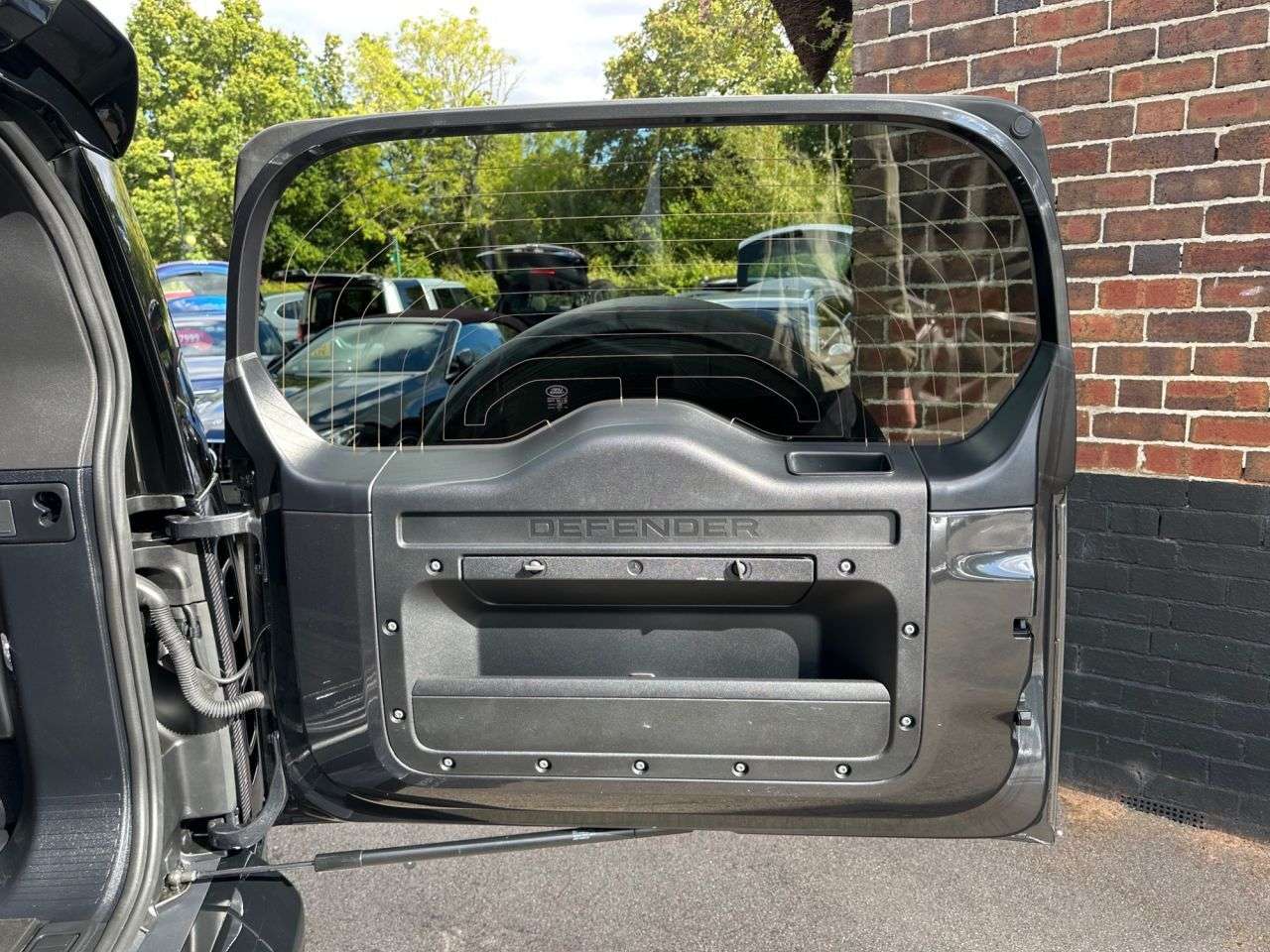 2021 LAND ROVER DEFENDER 110 2021 LAND ROVER DEFENDER 110