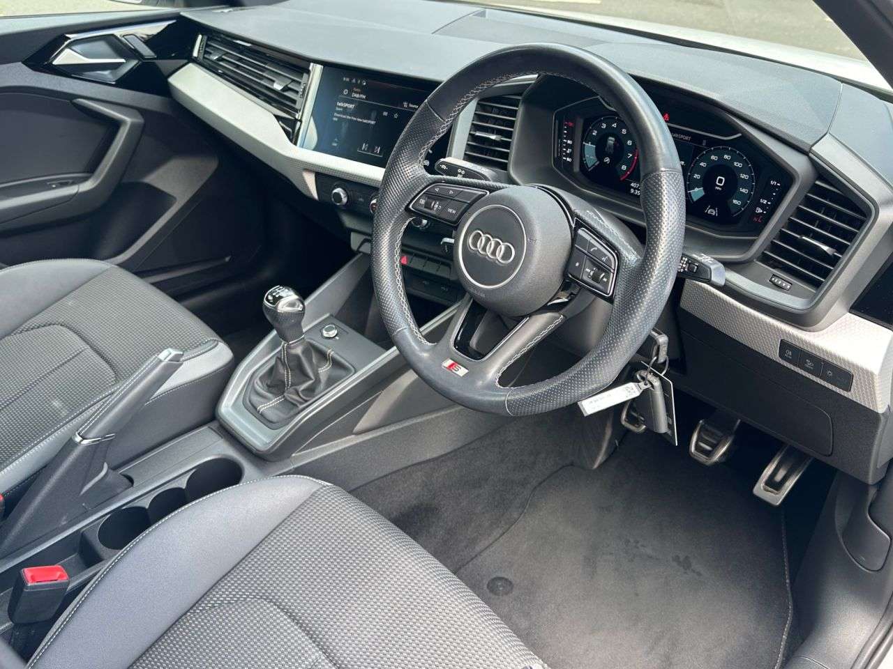 A 2022 AUDI A1 1.0 TFSI 25 S line Sportback 5dr Petrol Manual Euro 6 (s/s) (95 ps) A 2022 AUDI A1 1.0 TFSI 25 S line Sportback 5dr Petrol Manual Euro 6 (s/s) (95 ps)
