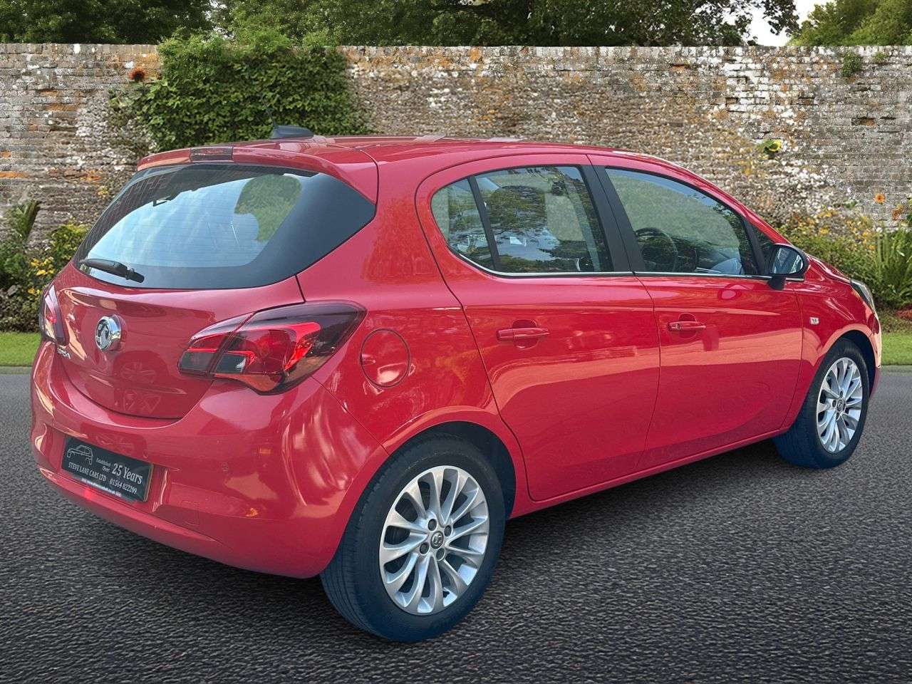 A 2018 VAUXHALL CORSA 1.4i ecoTEC SE Nav Hatchback 5dr Petrol Auto Euro 6 (90 ps) 6 Month Warrant A 2018 VAUXHALL CORSA 1.4i ecoTEC SE Nav Hatchback 5dr Petrol Auto Euro 6 (90 ps) 6 Month Warrant