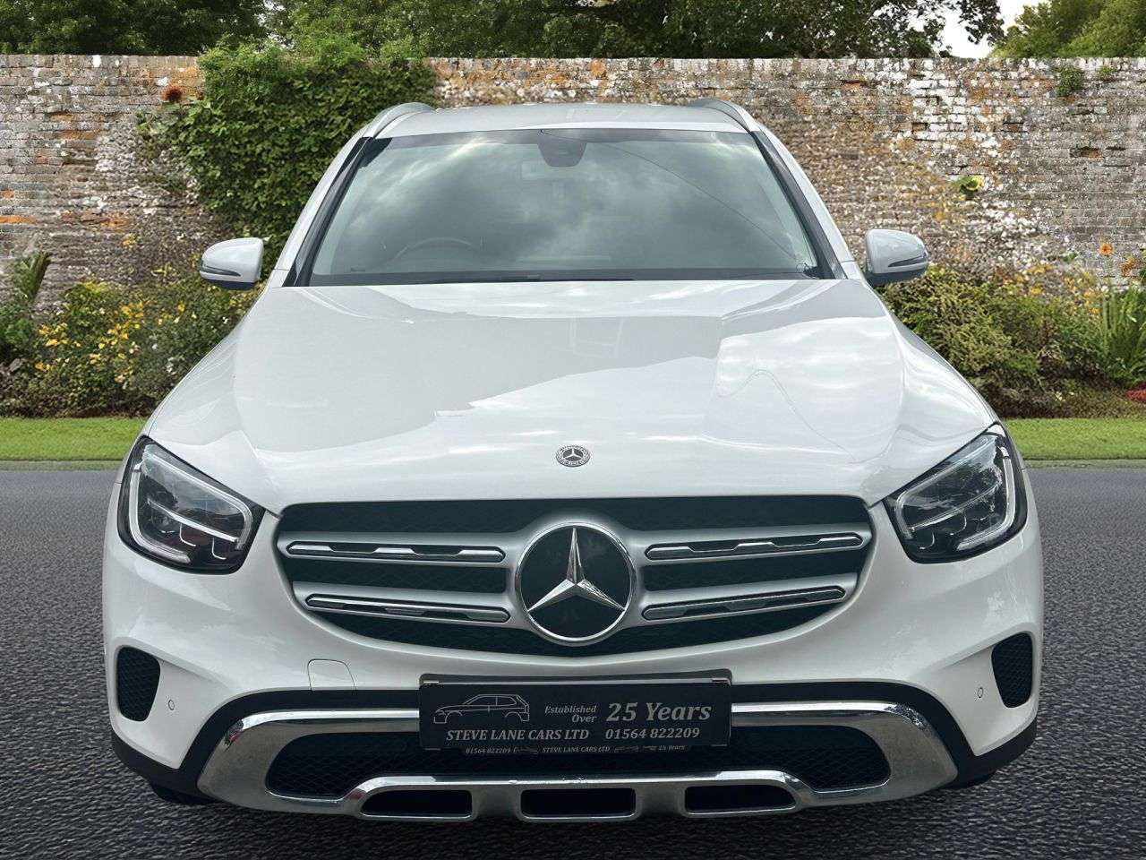 A 2020 MERCEDES-BENZ GLC 2.0 GLC220d Sport SUV 5dr Diesel G-Tronic+ 4MATIC Euro 6 (s/s) (194 ps) A 2020 MERCEDES-BENZ GLC 2.0 GLC220d Sport SUV 5dr Diesel G-Tronic+ 4MATIC Euro 6 (s/s) (194 ps)