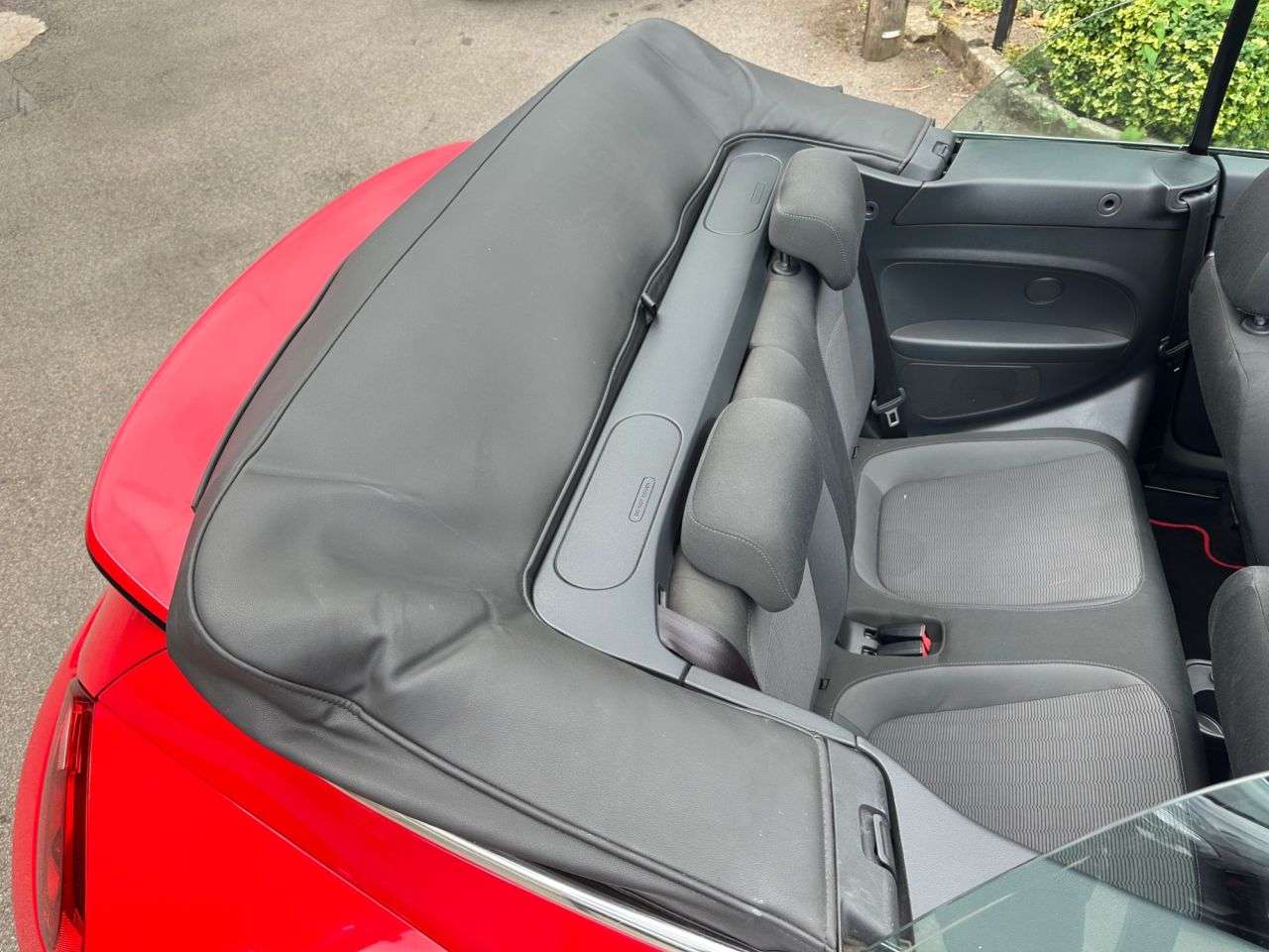 2013 VOLKSWAGEN BEETLE 2013 VOLKSWAGEN BEETLE